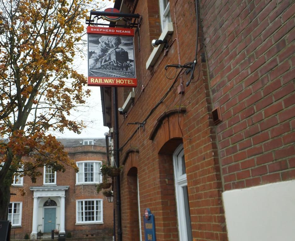 Railway Hotel Faversham Buitenkant foto