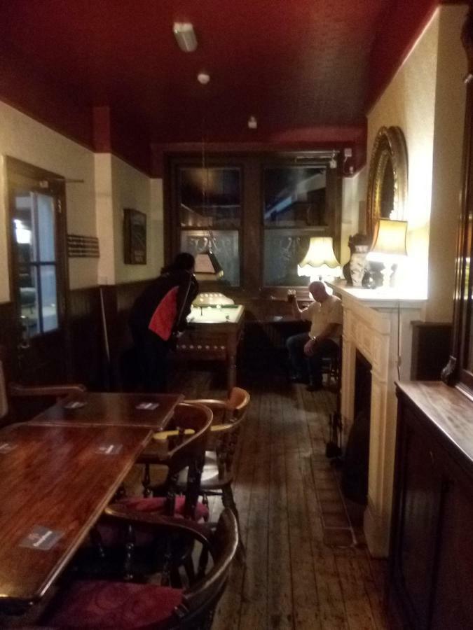 Railway Hotel Faversham Buitenkant foto