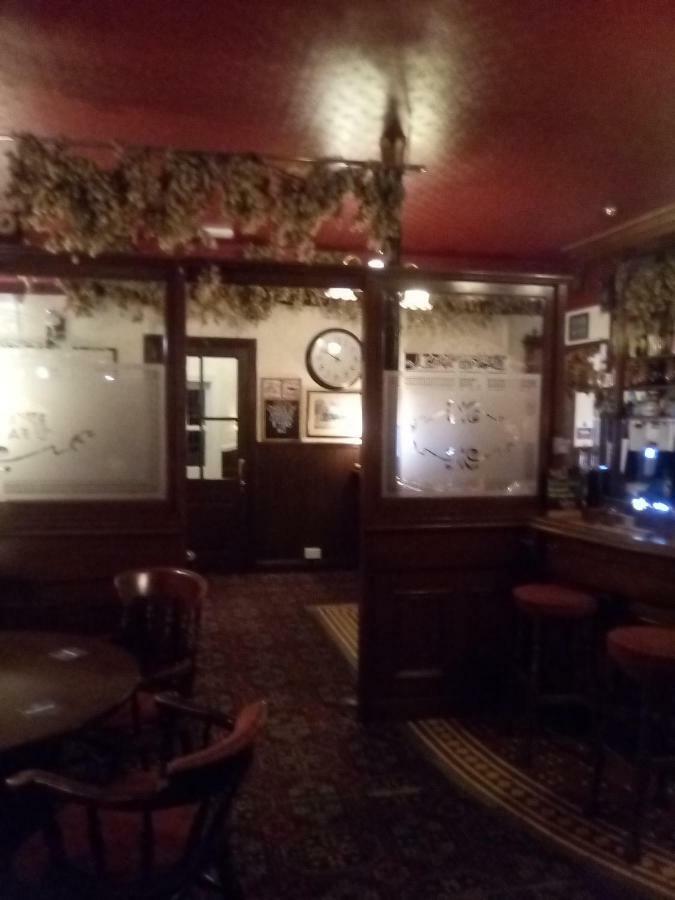 Railway Hotel Faversham Buitenkant foto
