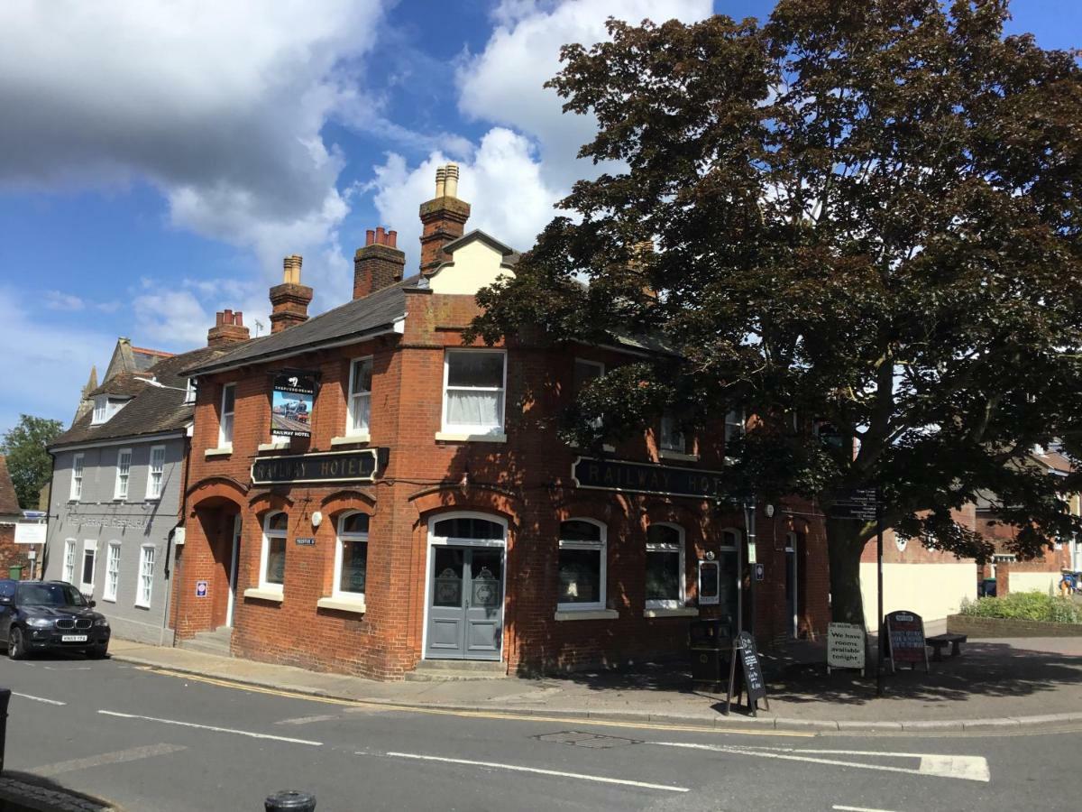 Railway Hotel Faversham Buitenkant foto