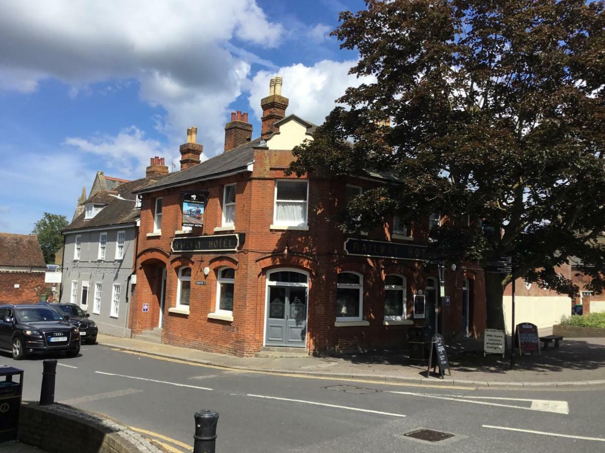 Railway Hotel Faversham Buitenkant foto