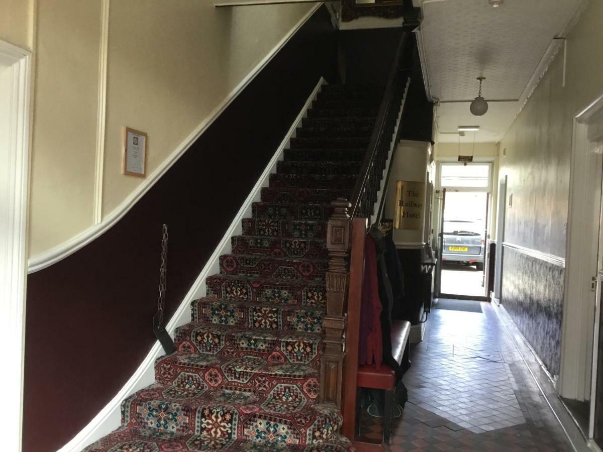 Railway Hotel Faversham Buitenkant foto